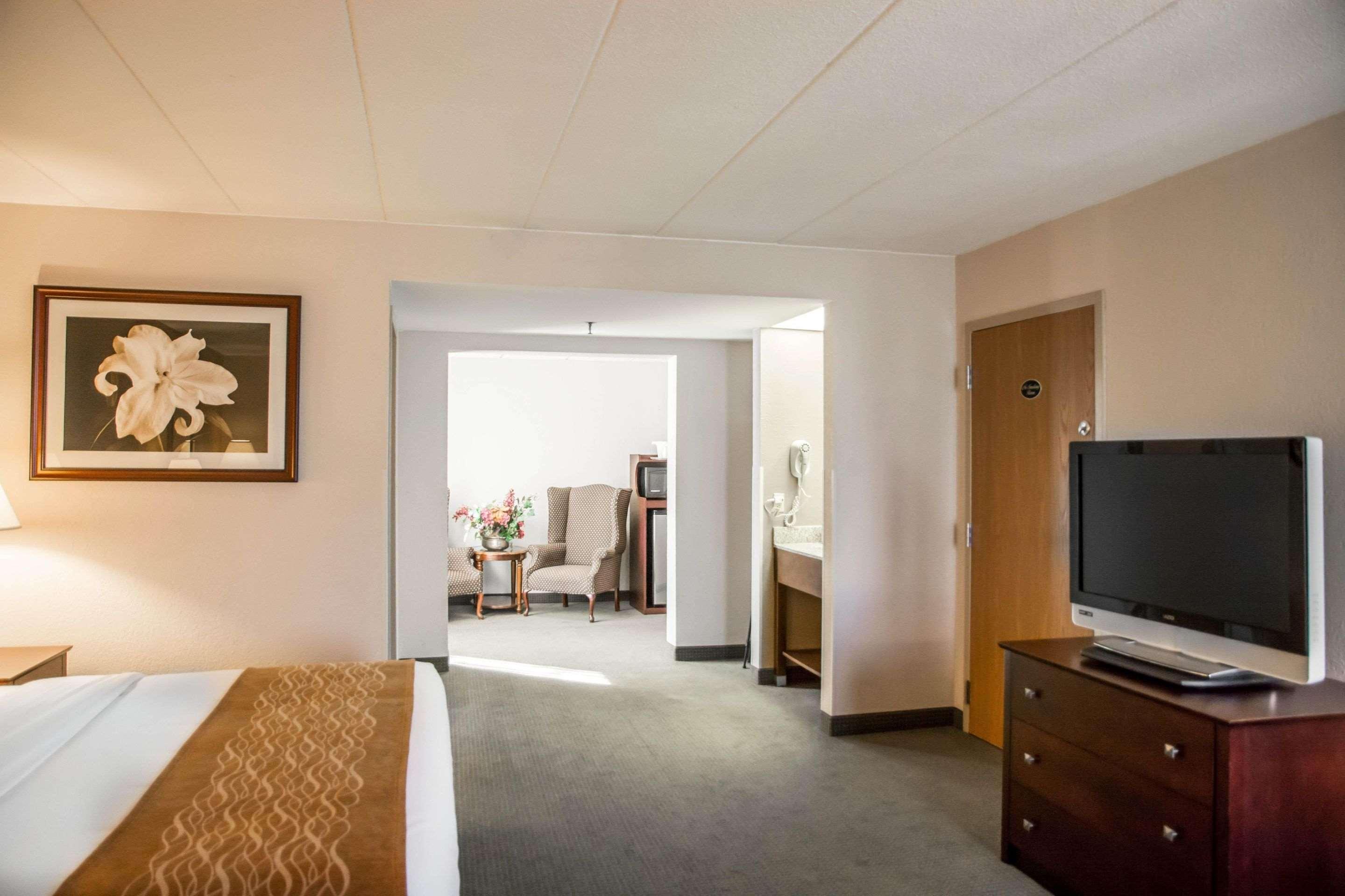 Comfort Inn Northeast Mason Exterior foto